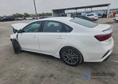2024 Kia Forte Gt Line z USA, uszkodzony, nr VIN 3KPF54AD5RE805369